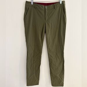 Eddie Bauer Army Green Pocket Hiking Chino Pants